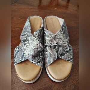 Snakeskin Patterned Slide Sandals